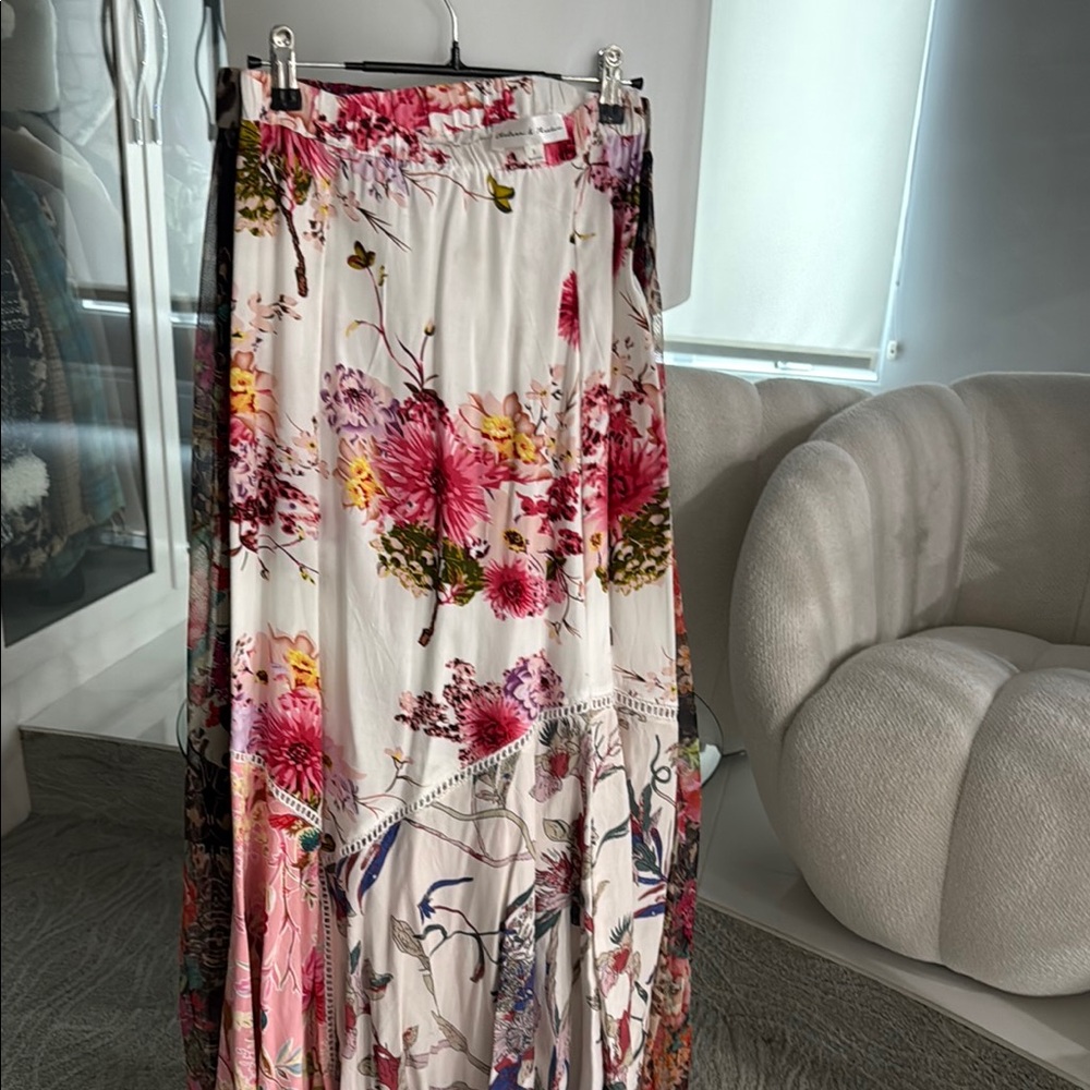 Floral Maxi Skirt - White and Pink